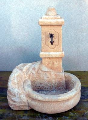 Fontana rubinetto campanile